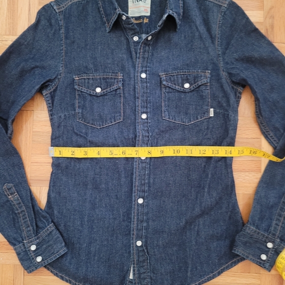 Aritzia TNA Denim Button Down Shirt - Picture 6 of 7